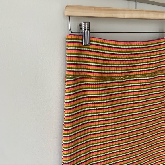 Aerie, multi coloured striped 3/4 length pencil skirt in M - Picture 7 of 15